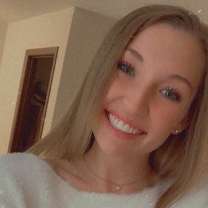 Meet your Posher, Kallie